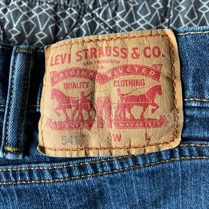 *SALE* Men’s Levi 541 Athletic Fit Jeans 44x30